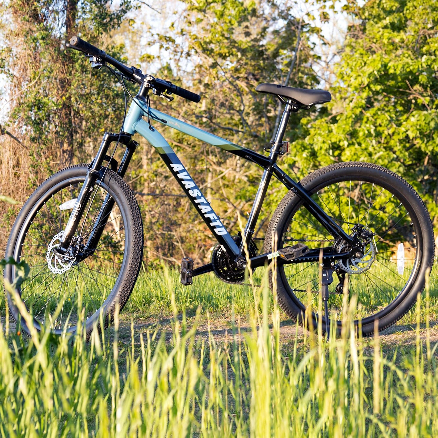 AVASTA 27.5-inch Mountain Bike for Man Male and Woman Female Adult with Lightweight Aluminum Alloy Frame and Dual Disc Brakes,Front Suspension,21-Speed Gear Shifters,Hidden Brake Cables,Grey
