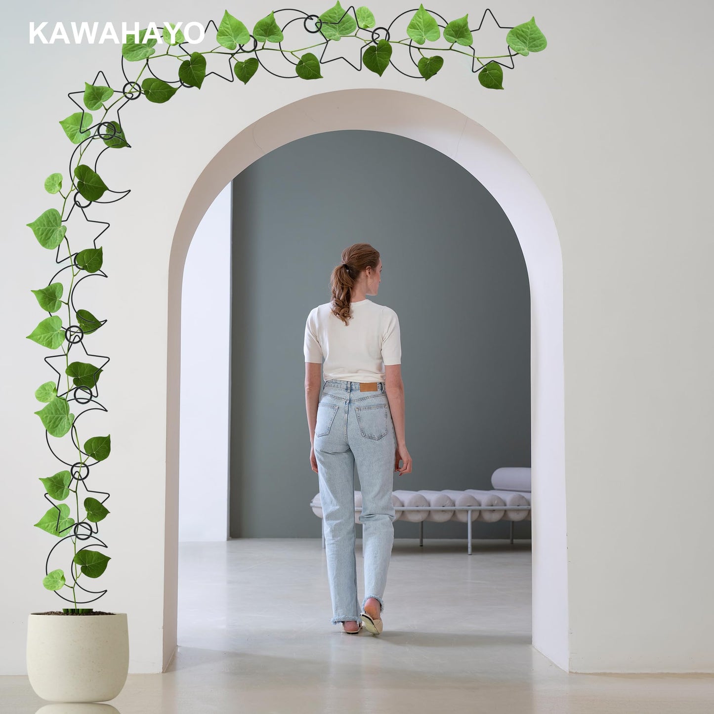 20 Pcs Chain Trellis for Climbing Plants, Plant Trellis Indoor and Outdoor, Garden Wall Trellis, Vine Support Plant Accessories for Monstera, Pothos, Ivy, Climbing Plants (Black Moon and Star)