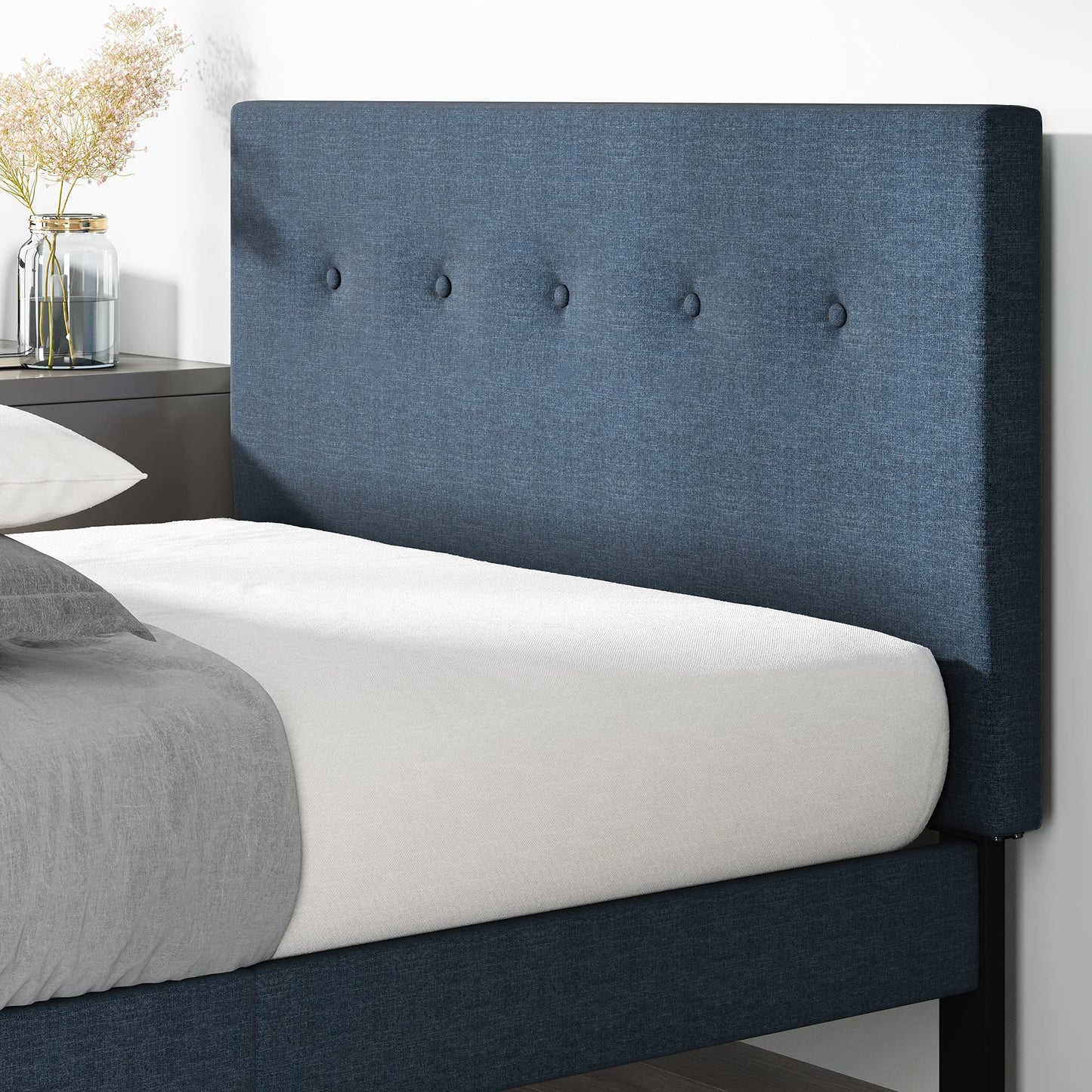 Zinus Omkaram Upholstered Platform Bed Frame, Mattress Foundation, Wood Slat Support, No Box Spring Needed, Easy Assembly, King, Navy